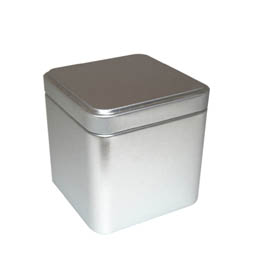 Waschmitteldosen: Qudratische Dose aus Blech für Tee, Gewürze; Stülp-Innendeckeldose, blank, aus Weißblech.